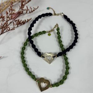 Collar Twister